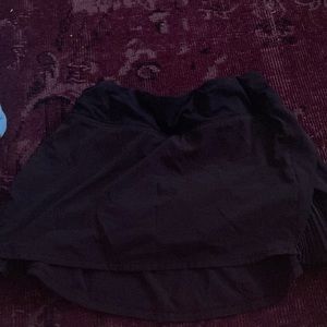 Size 4 lululemon skirt